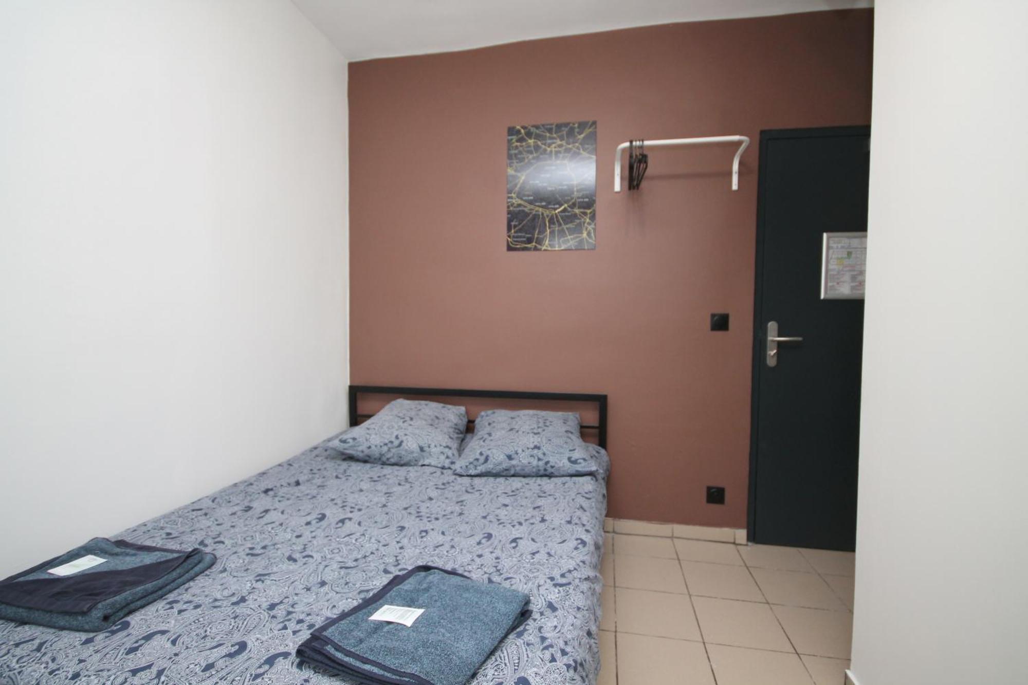 08 - Chambre Proche Paris Et Transports Avec Tv Wifi Saint-Denis  Eksteriør bilde